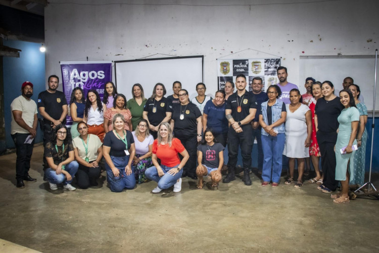 AGOSTO LILÁS | Comunidade das Botas